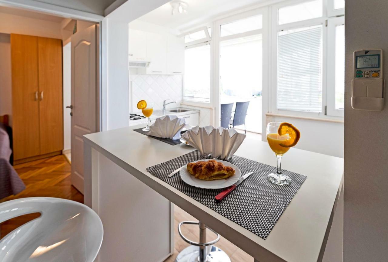 Apartment Marina พรีมอชเตน ภายนอก รูปภาพ