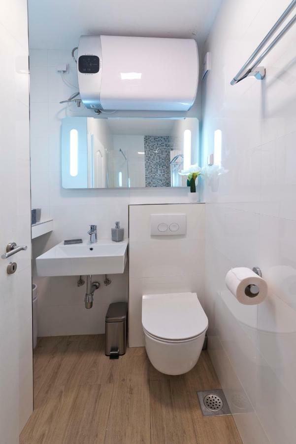 Apartment Marina พรีมอชเตน ภายนอก รูปภาพ