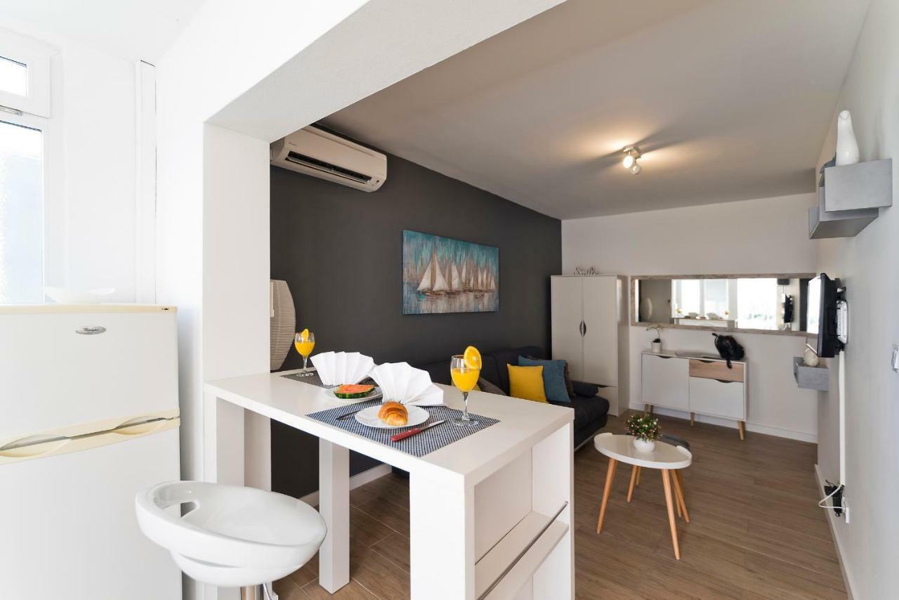 Apartment Marina พรีมอชเตน ภายนอก รูปภาพ